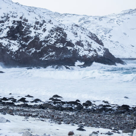 Фотография Кольского полуострова: снег и горы
